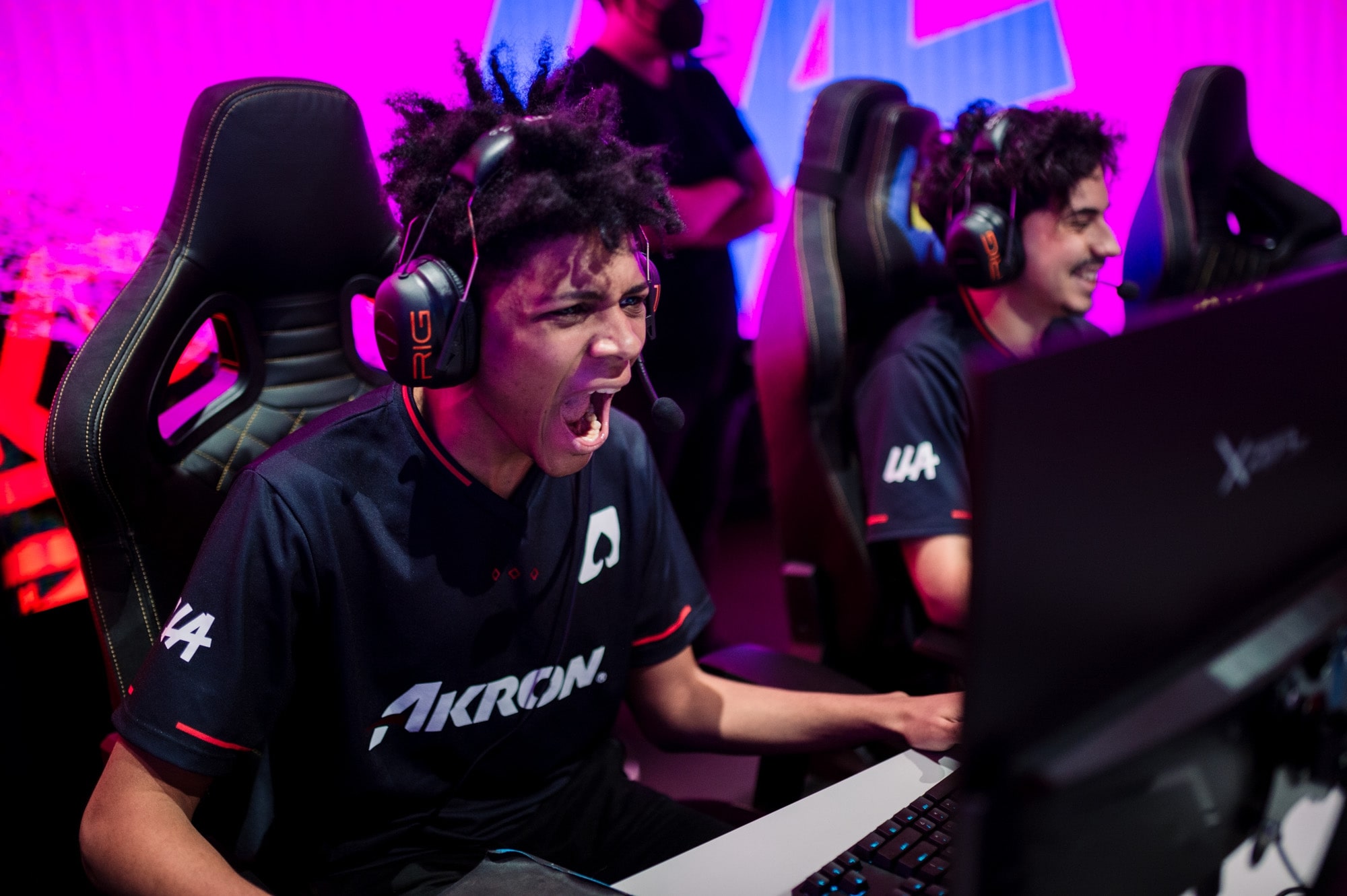 MSI 2022 Team Aze