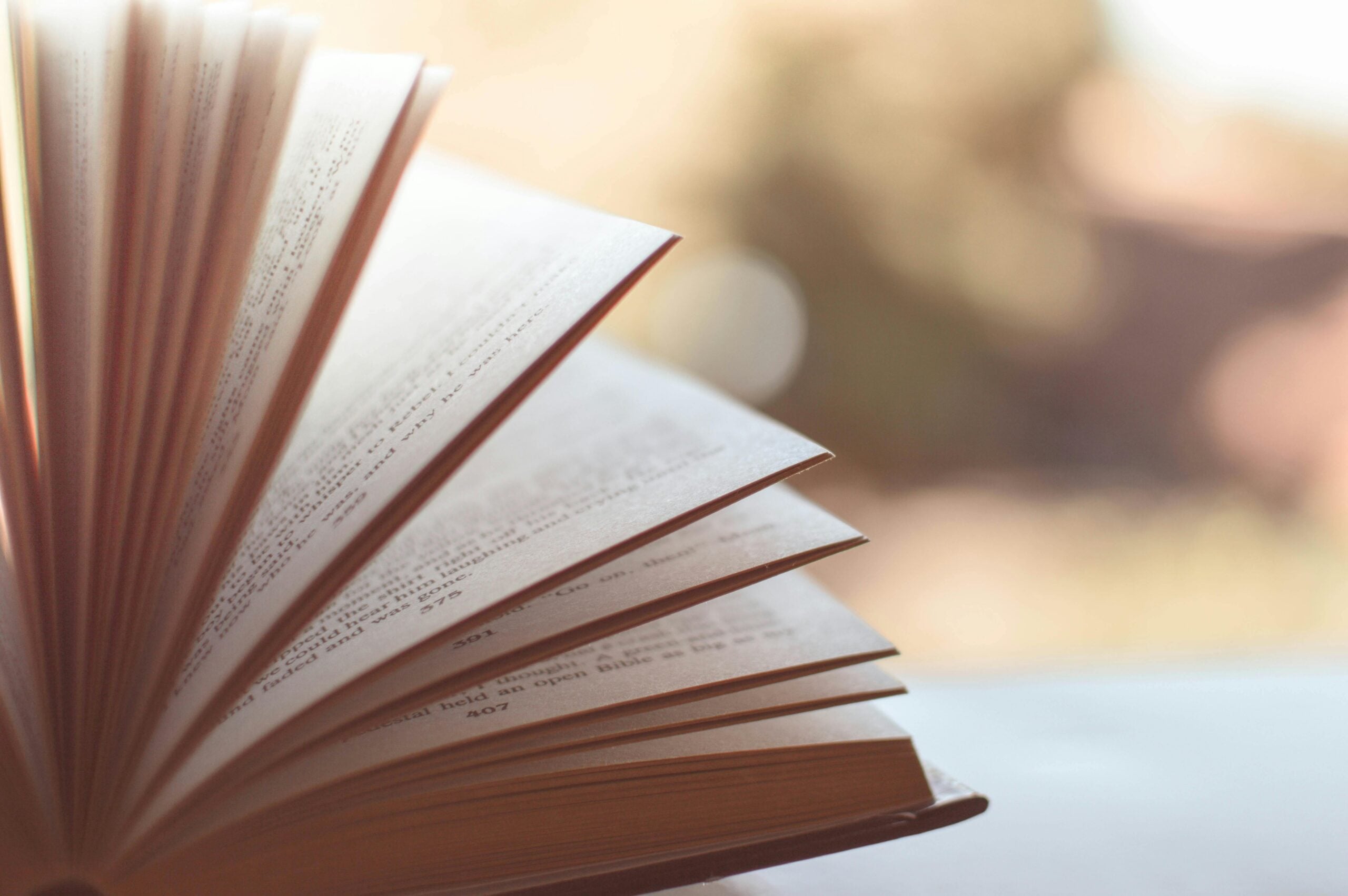 How to Pick the Perfect Book for the Senior in Your Life - FictionTalk